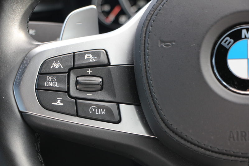 BMW 5シリーズ 523d ﾂｰﾘﾝｸﾞMｽﾎﾟｰﾂ ﾊｲﾗｲﾝ ｲﾉﾍﾞｰｼｮﾝ&ｺﾝﾌｫｰﾄP 1ｵｰﾅ 全ﾋｰﾀｰ黒革 全ﾄﾞｱｿﾌﾄｸﾛｰｽﾞﾏｯｻｰｼﾞ&ﾍﾞﾝﾁﾚｰｼｮﾝ ﾃﾞｨｽﾌﾟﾚｲｷｰ 追従ACC HUD HDDﾅﾋﾞTV ｼﾞｪｽﾁｬｰｺﾝﾄﾛｰﾙ 置くだけ充電 Pｱｼｽﾄﾌﾟﾗｽ ｽﾃｱﾘﾝｸﾞｻﾎﾟｰﾄ 液晶ﾒｰﾀｰ 2年保証