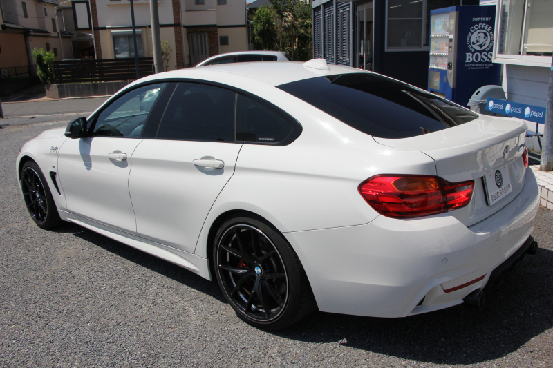 BMW 4シリーズ 435i ｸﾞﾗﾝｸｰﾍﾟMｽﾎﾟｰﾂ 直6ﾀｰﾎﾞN55ｴﾝｼﾞﾝ 306馬力 LEDﾍｯﾄﾞﾗｲﾄ ﾚﾑｽﾏﾌﾗｰ Performanceﾘｱﾃﾞｨﾌｭｰｻﾞｰ 19AW ﾋﾞﾙｼｭﾀｲﾝ車高調 ﾋｰﾀｰ黒革 HUD HDDﾅﾋﾞﾌﾙｾｸﾞTV Bｶﾒﾗ 電動ﾄﾗﾝｸ 追従ACC 衝突軽減ﾌﾞﾚｰｷ 車線逸脱警告 歩行者警告  2年保証