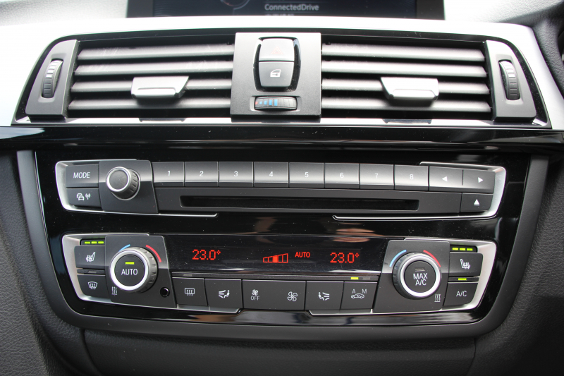 BMW 4シリーズ 435i ｸﾞﾗﾝｸｰﾍﾟMｽﾎﾟｰﾂ 直6ﾀｰﾎﾞN55ｴﾝｼﾞﾝ 306馬力 LEDﾍｯﾄﾞﾗｲﾄ ﾚﾑｽﾏﾌﾗｰ Performanceﾘｱﾃﾞｨﾌｭｰｻﾞｰ 19AW ﾋﾞﾙｼｭﾀｲﾝ車高調 ﾋｰﾀｰ黒革 HUD HDDﾅﾋﾞﾌﾙｾｸﾞTV Bｶﾒﾗ 電動ﾄﾗﾝｸ 追従ACC 衝突軽減ﾌﾞﾚｰｷ 車線逸脱警告 歩行者警告  2年保証