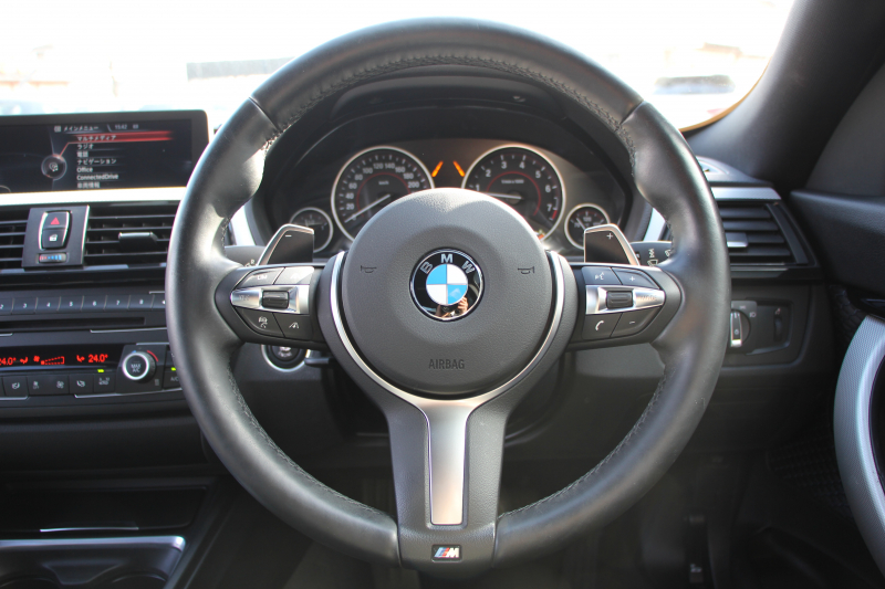 BMW 3シリーズ 320i ｸﾞﾗﾝﾂｰﾘｽﾓ Mｽﾎﾟｰﾂ【5/22迄限定掲載】追従ACC 衝突軽減ﾌﾞﾚｰｷ 車線逸脱警告 歩行者警告 HDDﾅﾋﾞBｶﾒﾗ 電動ﾄﾗﾝｸ Mｽﾎﾟｰﾂｴｱﾛ 18AW ﾒﾓﾘ-付電動ｼｰﾄ ETC2.0 ｽﾏｰﾄｷｰ ｷｾﾉﾝ ﾊﾟﾄﾞﾙｼﾌﾄ 電動ﾘｱｳｲﾝｸﾞ2年保証