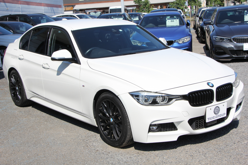 BMW 3シリーズ 320i ﾌﾞﾗｯｸｽﾄｰﾑ 首都圏限定 後期 新ｴﾝｼﾞﾝ Mﾊﾟﾌｫｰﾏﾝｽ18AW&ﾌﾞﾗｯｸｸﾞﾘﾙ LEDﾍｯﾄﾞﾗｲﾄ&ﾃｰﾙ 追従ACC ﾚｰﾝﾁｪﾝｼﾞ警告 衝突軽減ﾌﾞﾚｰｷ 車線逸脱警告 歩行者警告 HDDﾅﾋﾞBｶﾒﾗ ｽﾏｰﾄｷｰ Bluetoothｵｰﾃﾞｨｵ&通話 ﾊﾟﾄﾞﾙｼﾌﾄ 専用ｴｱﾛ 2年保証
