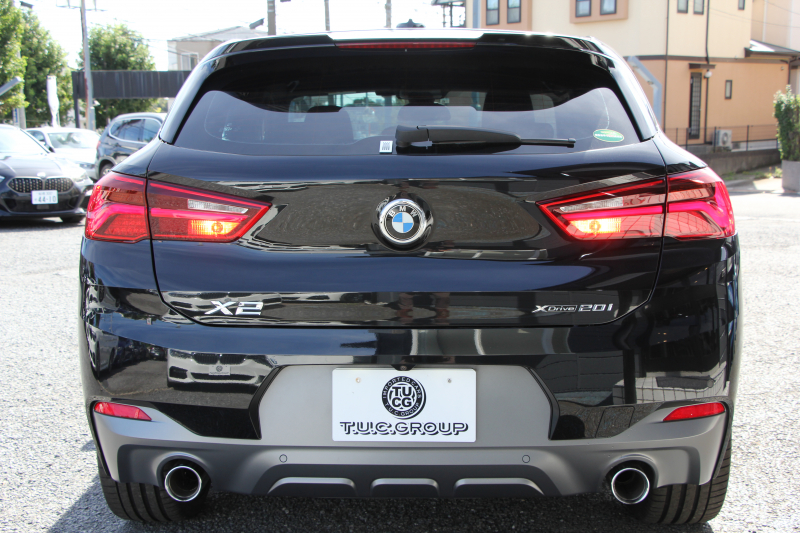 BMW X2 Xdrive20i MｽﾎﾟｰﾂX ﾃﾞﾋﾞｭｰP 4WD ﾊｲﾗｲﾝ ｺﾝﾌｫｰﾄP 追従ACC HUD ﾋｰﾀｰ茶革 電動ｼｰﾄ ｵﾌﾟｼｮﾝ20AW Mﾘｱｽﾎﾟｲﾗｰ ﾀｯﾁ画面HDDﾅﾋﾞBｶﾒﾗ Pｱｼｽﾄ CD&DVD再生可能 Bluetooth接続 電動ﾄﾗﾝｸ LEDﾍｯﾄﾞﾗｲﾄ ｽﾏｰﾄｷｰ 8速AT 2年保証