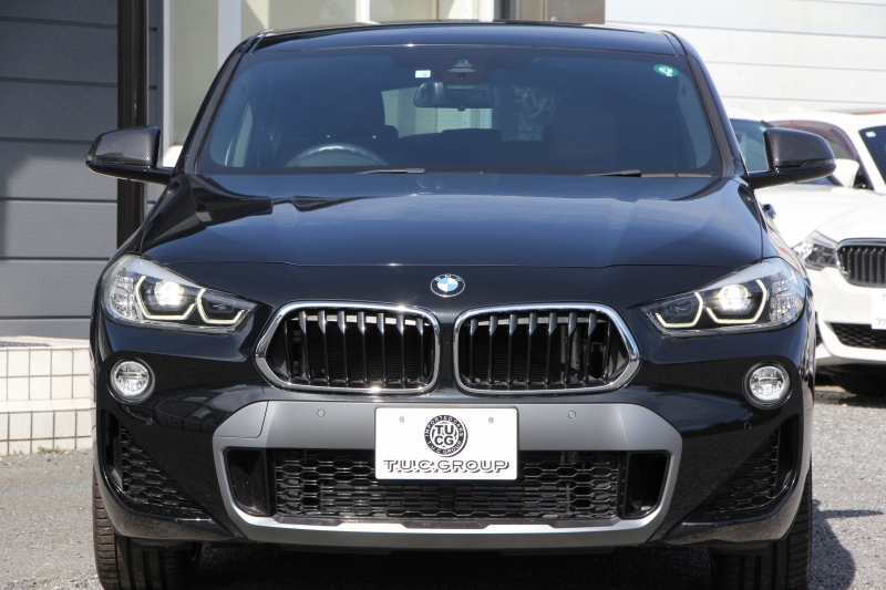 BMW X2 Xdrive20i MｽﾎﾟｰﾂX ﾃﾞﾋﾞｭｰP 4WD ﾊｲﾗｲﾝ ｺﾝﾌｫｰﾄP 追従ACC HUD ﾋｰﾀｰ茶革 電動ｼｰﾄ ｵﾌﾟｼｮﾝ20AW Mﾘｱｽﾎﾟｲﾗｰ ﾀｯﾁ画面HDDﾅﾋﾞBｶﾒﾗ Pｱｼｽﾄ CD&DVD再生可能 Bluetooth接続 電動ﾄﾗﾝｸ LEDﾍｯﾄﾞﾗｲﾄ ｽﾏｰﾄｷｰ 8速AT 2年保証