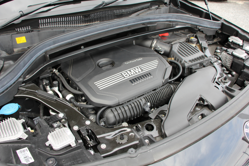 BMW X2 Xdrive20i MｽﾎﾟｰﾂX ﾃﾞﾋﾞｭｰP 4WD ﾊｲﾗｲﾝ ｺﾝﾌｫｰﾄP 追従ACC HUD ﾋｰﾀｰ茶革 電動ｼｰﾄ ｵﾌﾟｼｮﾝ20AW Mﾘｱｽﾎﾟｲﾗｰ ﾀｯﾁ画面HDDﾅﾋﾞBｶﾒﾗ Pｱｼｽﾄ CD&DVD再生可能 Bluetooth接続 電動ﾄﾗﾝｸ LEDﾍｯﾄﾞﾗｲﾄ ｽﾏｰﾄｷｰ 8速AT 2年保証