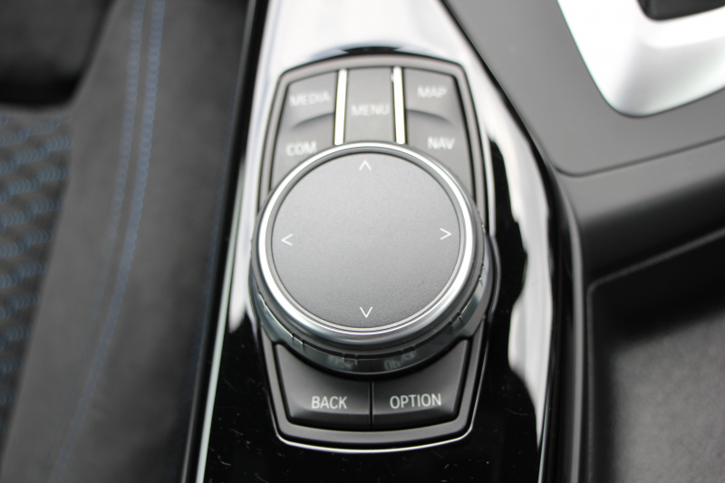 BMW 2シリーズ 220i ｸｰﾍﾟMｽﾎﾟｰﾂ 後期LCI LEDﾍｯﾄﾞﾗｲﾄ&LEDﾃｰﾙ 追従ACC ｼｰﾄﾋｰﾀｰ 変更後ﾀｯﾁ画面HDDﾅﾋﾞBｶﾒﾗ Bluetooth接続 Pｱｼｽﾄ 衝突軽減ﾌﾞﾚｰｷ 車線逸脱警告 歩行者警告 専用ｴｱﾛ ｽﾏｰﾄｷｰ 8速AT 直噴ﾀｰﾎﾞ2年保証