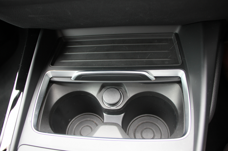 BMW 2シリーズ 220i ｸｰﾍﾟMｽﾎﾟｰﾂ 後期LCI LEDﾍｯﾄﾞﾗｲﾄ&LEDﾃｰﾙ 追従ACC ｼｰﾄﾋｰﾀｰ 変更後ﾀｯﾁ画面HDDﾅﾋﾞBｶﾒﾗ Bluetooth接続 Pｱｼｽﾄ 衝突軽減ﾌﾞﾚｰｷ 車線逸脱警告 歩行者警告 専用ｴｱﾛ ｽﾏｰﾄｷｰ 8速AT 直噴ﾀｰﾎﾞ2年保証