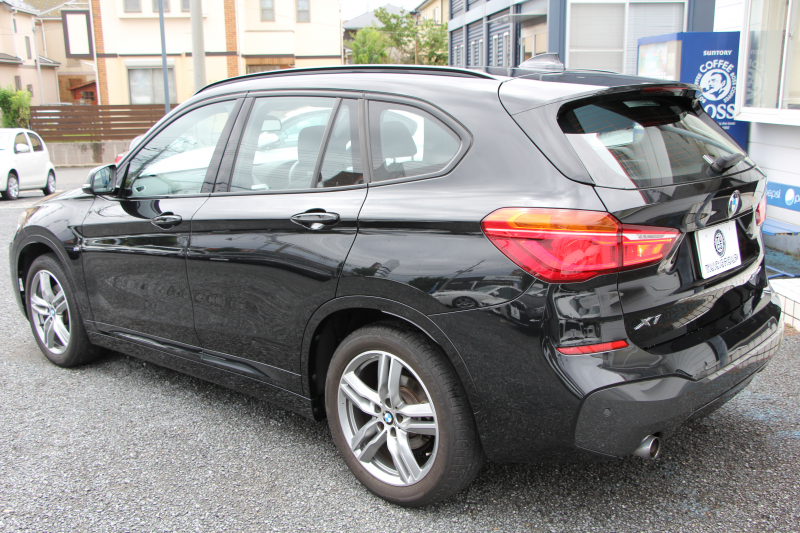 BMW X1 Xdrive18d Mｽﾎﾟｰﾂ ﾊｲﾗｲﾝ 変更後ﾓﾃﾞﾙ ﾋｰﾀｰ黒革 電動ｼｰﾄ LEDﾍｯﾄﾞﾗｲﾄ 追従ACC HUD 変更後ﾀｯﾁﾊﾟﾈﾙ対応HDDﾅﾋﾞ新ﾒｰﾀｰ Bluetooth接続 Pｱｼｽﾄ Bｶﾒﾗ ｺﾝﾌｫｰﾄP 電動ﾄﾗﾝｸ 衝突軽減ﾌﾞﾚｰｷ 車線逸脱警告 歩行者警告 2年保証