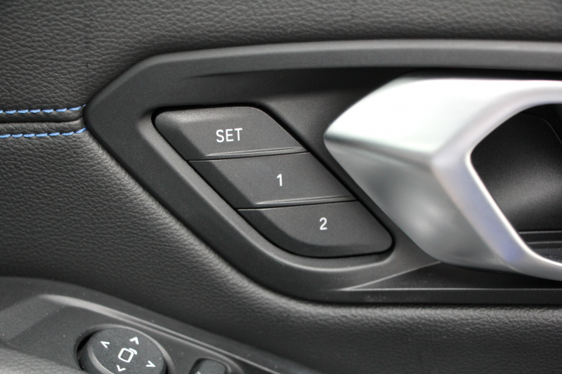 BMW 3シリーズ 320i Mｽﾎﾟｰﾂ ﾃﾞﾋﾞｭｰ&ｲﾉﾍﾞｰｼｮﾝ&ｺﾝﾌｫｰﾄP ﾋｰﾀｰ黒革 HUD ｼﾞｪｽﾁｬｰC ｵﾌﾟｼｮﾝ19AW 電動ﾄﾗﾝｸ Hifiｽﾋﾟｰｶｰ BMWﾗｲﾌﾞｺｯｸﾋﾟｯﾄ 置くだけ充電 LEDﾍｯﾄﾞﾗｲﾄ ｱﾝﾋﾞｴﾝﾄﾗｲﾄ 追従ACC ｽﾃｱﾘﾝｸﾞｻﾎﾟｰﾄ Applecarplay対応 ﾀｯﾁ画面ﾅﾋﾞ2年保証