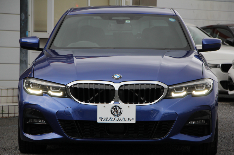 BMW 3シリーズ 320i Mｽﾎﾟｰﾂ ﾃﾞﾋﾞｭｰ&ｲﾉﾍﾞｰｼｮﾝ&ｺﾝﾌｫｰﾄP ﾋｰﾀｰ黒革 HUD ｼﾞｪｽﾁｬｰC ｵﾌﾟｼｮﾝ19AW 電動ﾄﾗﾝｸ Hifiｽﾋﾟｰｶｰ BMWﾗｲﾌﾞｺｯｸﾋﾟｯﾄ 置くだけ充電 LEDﾍｯﾄﾞﾗｲﾄ ｱﾝﾋﾞｴﾝﾄﾗｲﾄ 追従ACC ｽﾃｱﾘﾝｸﾞｻﾎﾟｰﾄ Applecarplay対応 ﾀｯﾁ画面ﾅﾋﾞ2年保証