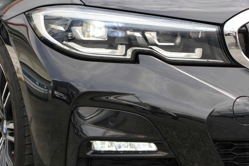 BMW 3シリーズ 320i Mｽﾎﾟｰﾂ ﾊｲﾗｲﾝ&ｻｳﾝﾄﾞ&ｺﾝﾌｫｰﾄP 1ｵｰﾅ ﾊｰﾏﾝｶｰﾄﾞﾝｻﾗｳﾝﾄﾞﾌﾙｾｸﾞTV ｺﾆｬｯｸﾚｻﾞｰ ｼｰﾄﾋｰﾀｰ ﾗﾝﾊﾞｰｻﾎﾟｰﾄ 追従ACC ｽﾃｱﾘﾝｸﾞｻﾎﾟｰﾄ BMWﾗｲﾌﾞｺｯｸﾋﾟｯﾄﾞApplecarplay対応 Pｱｼｽﾄ 電動ﾄﾗﾝｸ 後退ｱｼｽﾄ DｱｼｽﾄPro 2年保証