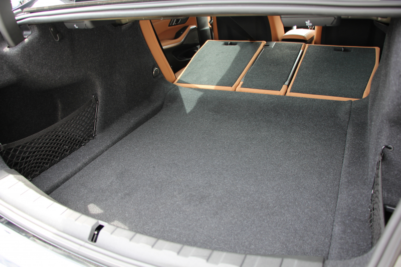 BMW 3シリーズ 320i Mｽﾎﾟｰﾂ ﾊｲﾗｲﾝ&ｻｳﾝﾄﾞ&ｺﾝﾌｫｰﾄP 1ｵｰﾅ ﾊｰﾏﾝｶｰﾄﾞﾝｻﾗｳﾝﾄﾞﾌﾙｾｸﾞTV ｺﾆｬｯｸﾚｻﾞｰ ｼｰﾄﾋｰﾀｰ ﾗﾝﾊﾞｰｻﾎﾟｰﾄ 追従ACC ｽﾃｱﾘﾝｸﾞｻﾎﾟｰﾄ BMWﾗｲﾌﾞｺｯｸﾋﾟｯﾄﾞApplecarplay対応 Pｱｼｽﾄ 電動ﾄﾗﾝｸ 後退ｱｼｽﾄ DｱｼｽﾄPro 2年保証