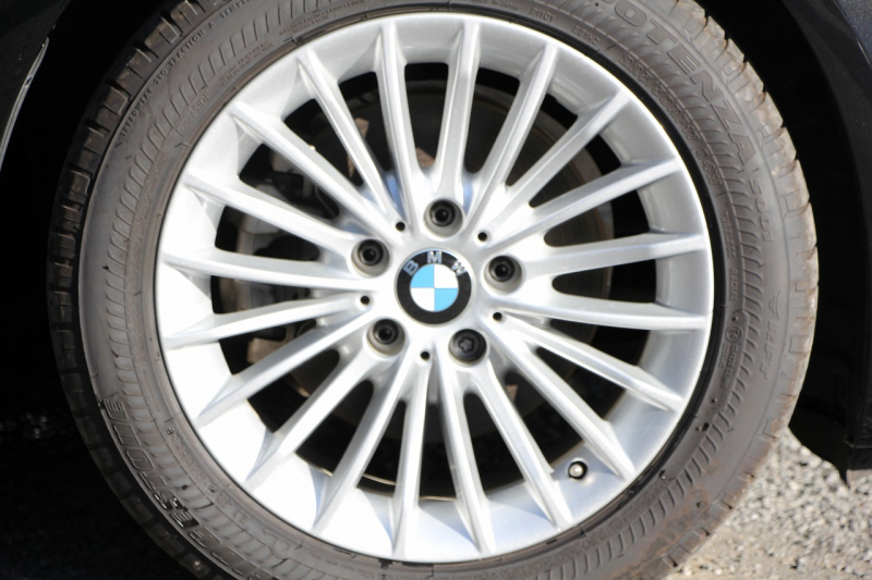 BMW 3シリーズ 320i ﾗｸﾞｼﾞｭｱﾘｰ 最終ﾓﾃﾞﾙ 8A新ｴﾝｼﾞﾝ 追従ACC ﾚｰﾝﾁｪﾝｼﾞ警告 LEDﾍｯﾄﾞﾗｲﾄ&ﾃｰﾙ ｺﾆｬｯｸﾚｻﾞｰ ｼｰﾄﾋｰﾀｰ 変更後ﾀｯﾁﾊﾟﾈﾙ対応ﾅﾋﾞ変更後ﾙｰﾑﾐﾗｰ Bluetooth接続 Bｶﾒﾗ 衝突軽減ﾌﾞﾚｰｷ 車線逸脱警告 歩行者警告 ｽﾏｰﾄｷｰ 2年保証