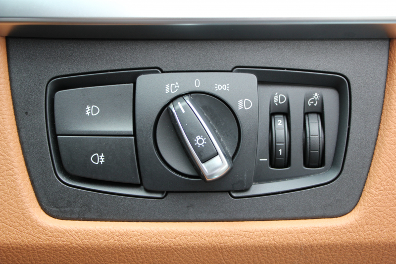 BMW 3シリーズ 320i ﾗｸﾞｼﾞｭｱﾘｰ 最終ﾓﾃﾞﾙ 8A新ｴﾝｼﾞﾝ 追従ACC ﾚｰﾝﾁｪﾝｼﾞ警告 LEDﾍｯﾄﾞﾗｲﾄ&ﾃｰﾙ ｺﾆｬｯｸﾚｻﾞｰ ｼｰﾄﾋｰﾀｰ 変更後ﾀｯﾁﾊﾟﾈﾙ対応ﾅﾋﾞ変更後ﾙｰﾑﾐﾗｰ Bluetooth接続 Bｶﾒﾗ 衝突軽減ﾌﾞﾚｰｷ 車線逸脱警告 歩行者警告 ｽﾏｰﾄｷｰ 2年保証