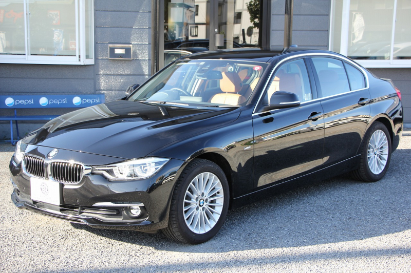 BMW 3シリーズ 320i ﾗｸﾞｼﾞｭｱﾘｰ 最終ﾓﾃﾞﾙ 8A新ｴﾝｼﾞﾝ 追従ACC ﾚｰﾝﾁｪﾝｼﾞ警告 LEDﾍｯﾄﾞﾗｲﾄ&ﾃｰﾙ ｺﾆｬｯｸﾚｻﾞｰ ｼｰﾄﾋｰﾀｰ 変更後ﾀｯﾁﾊﾟﾈﾙ対応ﾅﾋﾞ変更後ﾙｰﾑﾐﾗｰ Bluetooth接続 Bｶﾒﾗ 衝突軽減ﾌﾞﾚｰｷ 車線逸脱警告 歩行者警告 ｽﾏｰﾄｷｰ 2年保証