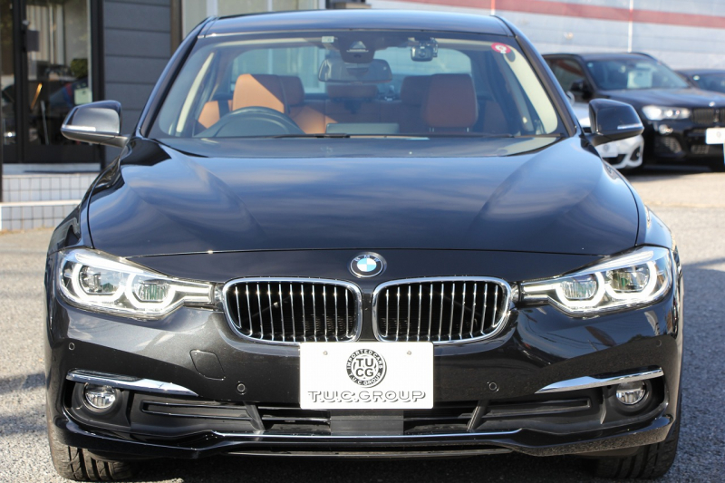 BMW 3シリーズ 320i ﾗｸﾞｼﾞｭｱﾘｰ 最終ﾓﾃﾞﾙ 8A新ｴﾝｼﾞﾝ 追従ACC ﾚｰﾝﾁｪﾝｼﾞ警告 LEDﾍｯﾄﾞﾗｲﾄ&ﾃｰﾙ ｺﾆｬｯｸﾚｻﾞｰ ｼｰﾄﾋｰﾀｰ 変更後ﾀｯﾁﾊﾟﾈﾙ対応ﾅﾋﾞ変更後ﾙｰﾑﾐﾗｰ Bluetooth接続 Bｶﾒﾗ 衝突軽減ﾌﾞﾚｰｷ 車線逸脱警告 歩行者警告 ｽﾏｰﾄｷｰ 2年保証