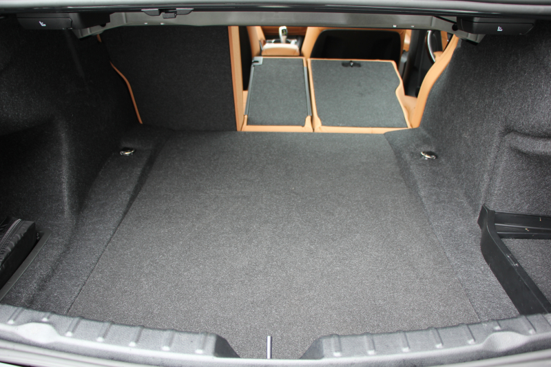 BMW 3シリーズ 320i ﾗｸﾞｼﾞｭｱﾘｰ 最終ﾓﾃﾞﾙ 8A新ｴﾝｼﾞﾝ 追従ACC ﾚｰﾝﾁｪﾝｼﾞ警告 LEDﾍｯﾄﾞﾗｲﾄ&ﾃｰﾙ ｺﾆｬｯｸﾚｻﾞｰ ｼｰﾄﾋｰﾀｰ 変更後ﾀｯﾁﾊﾟﾈﾙ対応ﾅﾋﾞ変更後ﾙｰﾑﾐﾗｰ Bluetooth接続 Bｶﾒﾗ 衝突軽減ﾌﾞﾚｰｷ 車線逸脱警告 歩行者警告 ｽﾏｰﾄｷｰ 2年保証