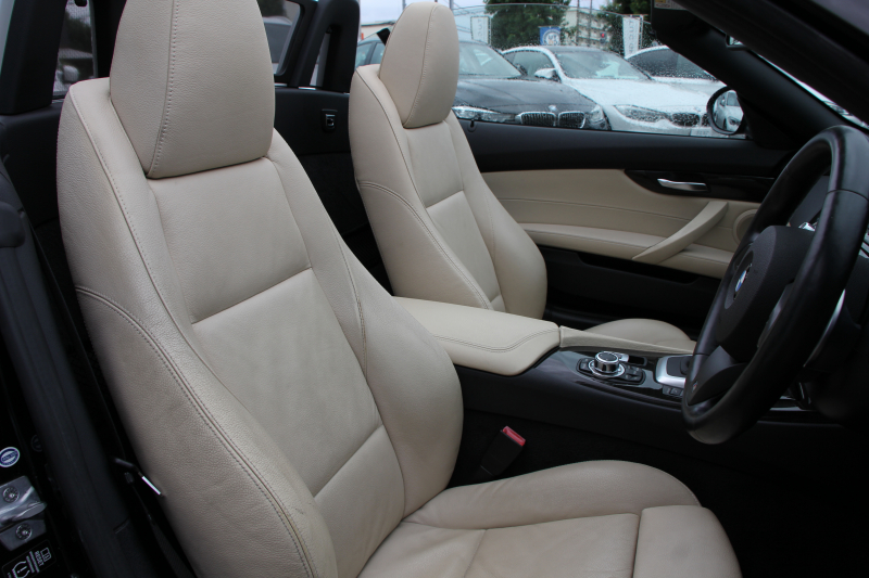 BMW Z4 Sdrive20i Mｽﾎﾟｰﾂ ﾊｲﾗｲﾝ 後期LCI ﾌｪｲｽﾘﾌﾄ後 電動ｵｰﾌﾟﾝ ｵｲｽﾀｰ革 ｼｰﾄﾋｰﾀｰ ｽﾃｱﾘﾝｸﾞﾋｰﾀｰ BBS19ｲﾝﾁAW H&Rﾀﾞｳﾝｻｽ 新iﾄﾞﾗｲﾌﾞHDDﾅﾋﾞ前後ｿﾅｰ Bluetooth接続 Mｽﾎﾟｰﾂｴｱﾛ ﾊﾟﾄﾞﾙｼﾌﾄ ﾌﾞﾗｯｸｷﾄﾞﾆｰｸﾞﾘﾙ LEDﾘﾝｸﾞｷｾﾉﾝ 2年保証