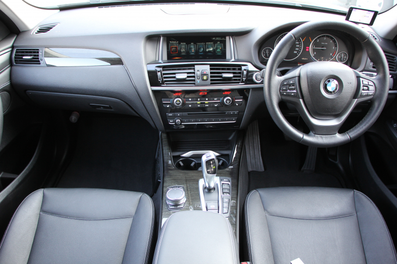 BMW X3 Xdrive20d Xﾗｲﾝ 4WD 最終ﾓﾃﾞﾙ 追従ACC ﾋｰﾀｰ黒革 ﾚｰﾝﾁｪﾝｼﾞ警告 変更後新iﾄﾞﾗｲﾌﾞHDDﾅﾋﾞﾌﾙｾｸﾞTV 360度ｶﾒﾗ 電動ﾄﾗﾝｸ 衝突軽減ﾌﾞﾚｰｷ 車線逸脱警告 歩行者警告 ｽﾏｰﾄｷｰ Bluetoothｵｰﾃﾞｨｵ ｷｾﾉﾝ ﾐﾗｰETC 18ｲﾝﾁAW LEDﾌｫｸﾞﾗｲﾄ 2年保証