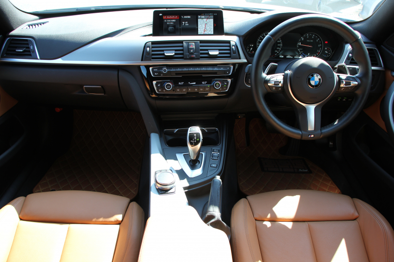 BMW 4シリーズ 420i ｸﾞﾗﾝｸｰﾍﾟMｽﾎﾟｰﾂ 最終ﾓﾃﾞﾙ ﾋｰﾀｰ茶革 LEDﾍｯﾄﾞﾗｲﾄ 純正LEDｽﾓｰｸﾃｰﾙ ｴｱﾛﾃﾞｨﾌｭｰｻﾞｰ ｵﾌﾟｼｮﾝ19AW ｶｰﾎﾞﾝﾌﾛﾝﾄｽﾎﾟｲﾗｰ NEWﾙｰﾑﾐﾗｰ ﾀｯﾁ画面HDDﾅﾋﾞﾌﾙｾｸﾞTV 追従ACC ﾚｰﾝC警告 電動ﾄﾗﾝｸ 衝突軽減ﾌﾞﾚｰｷ 車線逸脱&歩行者警告 2年保証