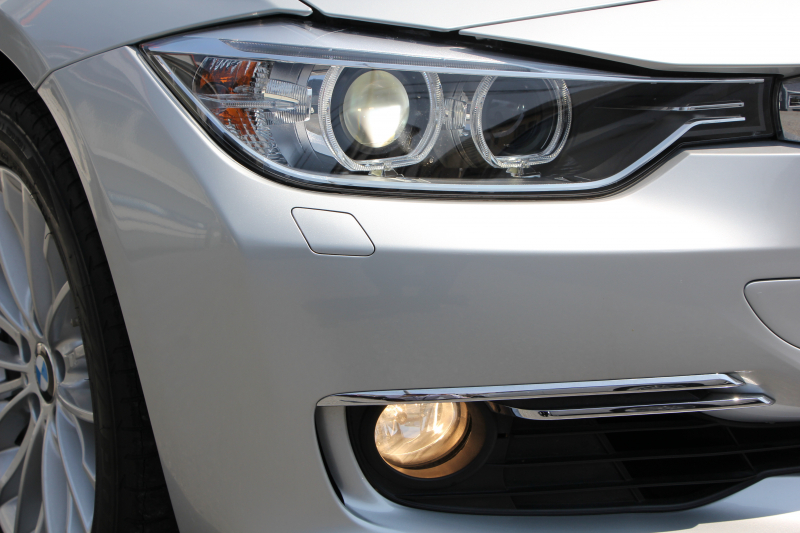 BMW 3シリーズ 320i ﾗｸﾞｼﾞｭｱﾘｰ 前期最終 追従ACC ﾋｰﾀｰ黒革 衝突軽減ﾌﾞﾚｰｷ 車線逸脱警告 歩行者警告 ﾌﾙｾｸﾞTV ﾀｯﾁﾊﾟｯﾄﾞ対応iﾄﾞﾗｲﾌﾞHDDﾅﾋﾞBｶﾒﾗ Bluetooth接続 ｽﾏｰﾄｷｰ ｷｾﾉﾝ ﾐﾗｰETC2.0 ECOPROﾓｰﾄﾞ8速AT 直噴ﾀｰﾎﾞｸﾛｰﾑﾗｲﾝｴｸｽﾃﾘｱ 2年保証