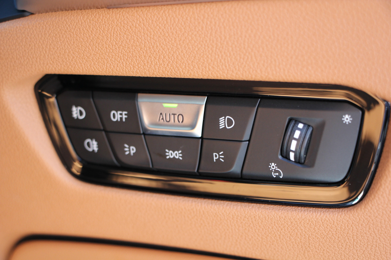 BMW 3シリーズ 320i Mｽﾎﾟｰﾂ ﾊｲﾗｲﾝ 1ｵﾅ ﾋｰﾀｰ茶革 ﾗﾝﾊﾞｰｻﾎﾟｰﾄ 19AW ﾌﾙｾｸﾞTV BMWﾗｲﾌﾞｺｯｸﾋﾟｯﾄﾞﾀｯﾁﾊﾟﾈﾙ対応ﾅﾋﾞApplecarplay対応 ｺﾝﾌｫｰﾄP 電動ﾄﾗﾝｸ LEDﾍｯﾄﾞﾗｲﾄ LEDﾌｫｸﾞPｱｼｽﾄ 後退ｱｼｽﾄ Dｱｼｽﾄﾌﾟﾛ 追従ACC ｽﾃｱﾘﾝｸﾞｻﾎﾟｰﾄ 2年保証