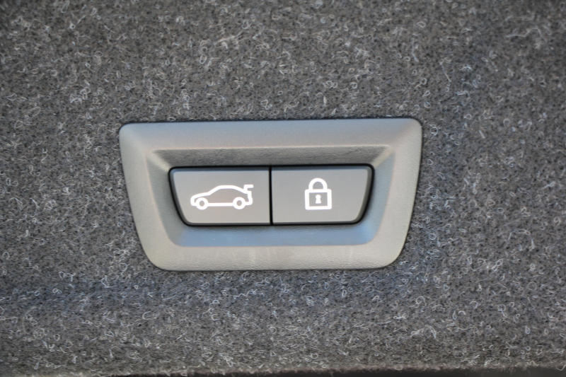 BMW 3シリーズ 320i Mｽﾎﾟｰﾂ ﾊｲﾗｲﾝ 1ｵﾅ ﾋｰﾀｰ茶革 ﾗﾝﾊﾞｰｻﾎﾟｰﾄ 19AW ﾌﾙｾｸﾞTV BMWﾗｲﾌﾞｺｯｸﾋﾟｯﾄﾞﾀｯﾁﾊﾟﾈﾙ対応ﾅﾋﾞApplecarplay対応 ｺﾝﾌｫｰﾄP 電動ﾄﾗﾝｸ LEDﾍｯﾄﾞﾗｲﾄ LEDﾌｫｸﾞPｱｼｽﾄ 後退ｱｼｽﾄ Dｱｼｽﾄﾌﾟﾛ 追従ACC ｽﾃｱﾘﾝｸﾞｻﾎﾟｰﾄ 2年保証