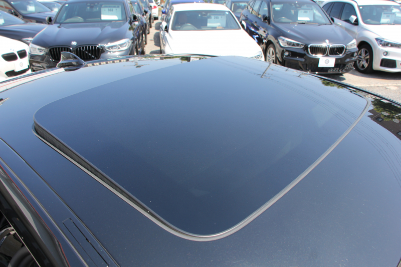 BMW 5シリーズ 530i Mｽﾎﾟｰﾂ ｲﾉﾍﾞｰｼｮﾝP 低走行4500km 高出力252馬力 ｻﾝﾙｰﾌ 全ﾋｰﾀｰ本革 HUD ﾜｲﾔﾚｽ充電 ｼﾞｪｽﾁｬｰC ﾃﾞｨｽﾌﾟﾚｲｷｰ 追従ACC ｽﾃｱﾘﾝｸﾞｻﾎﾟｰﾄ ﾀｯﾁ画面HDDﾅﾋﾞTV 360度ｶﾒﾗ 電動ﾄﾗﾝｸ LEDﾍｯﾄﾞﾗｲﾄ 2年保証