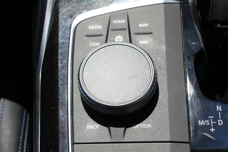 BMW 3シリーズ 320i Mｽﾎﾟｰﾂ ﾃﾞﾋﾞｭｰ&ｺﾝﾌｫｰﾄP 1ｵｰﾅ ﾋｰﾀｰ黒革 19AW Pｱｼｽﾄﾌﾟﾗｽ 360度ｶﾒﾗ ﾌﾙｾｸﾞTV BMWﾗｲﾌﾞｺｯｸﾋﾟｯﾄﾞﾀｯﾁﾊﾟﾈﾙ対応ﾅﾋﾞApplecarplay対応 電動ﾄﾗﾝｸ LEDﾍｯﾄﾞﾗｲﾄ LEDﾌｫｸﾞPｱｼｽﾄ 後退ｱｼｽﾄ Dｱｼｽﾄﾌﾟﾛ 追従ACC ｽﾃｱｻﾎﾟｰﾄ 2年保証