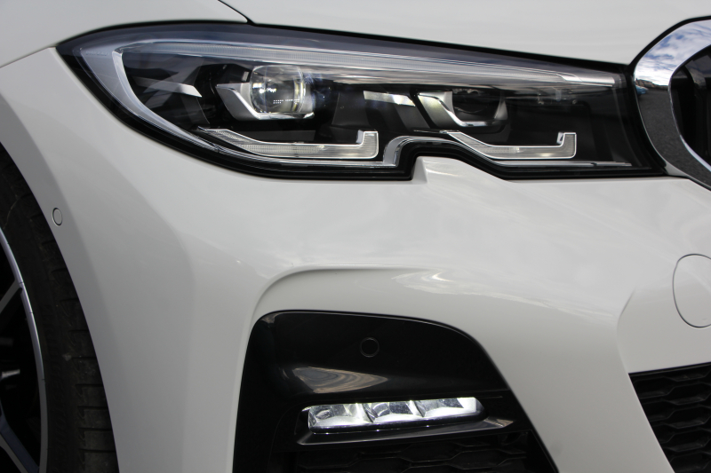 BMW 3シリーズ 320i Mｽﾎﾟｰﾂ ﾃﾞﾋﾞｭｰ&ｺﾝﾌｫｰﾄP 1ｵｰﾅ ﾋｰﾀｰ黒革 19AW Pｱｼｽﾄﾌﾟﾗｽ 360度ｶﾒﾗ ﾌﾙｾｸﾞTV BMWﾗｲﾌﾞｺｯｸﾋﾟｯﾄﾞﾀｯﾁﾊﾟﾈﾙ対応ﾅﾋﾞApplecarplay対応 電動ﾄﾗﾝｸ LEDﾍｯﾄﾞﾗｲﾄ LEDﾌｫｸﾞPｱｼｽﾄ 後退ｱｼｽﾄ Dｱｼｽﾄﾌﾟﾛ 追従ACC ｽﾃｱｻﾎﾟｰﾄ 2年保証