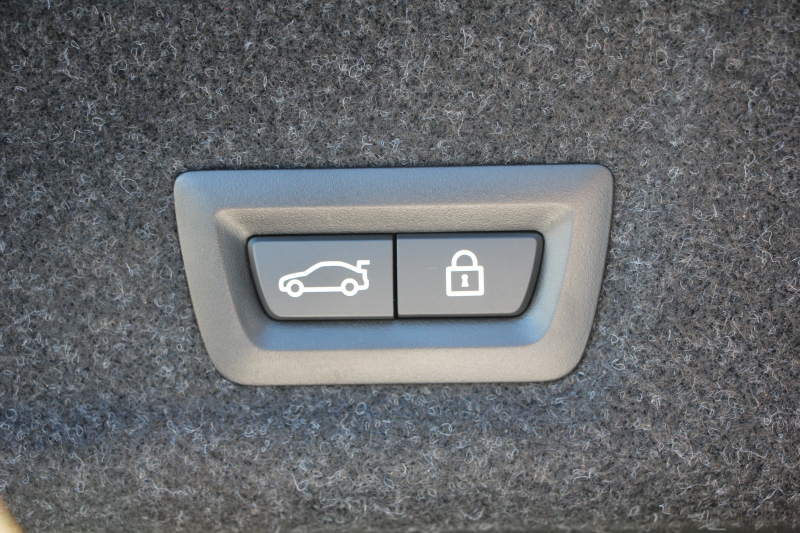 BMW 3シリーズ 330i Mｽﾎﾟｰﾂ ﾌｧｽﾄﾄﾗｯｸ&ｲﾉﾍﾞｰｼｮﾝ&ｺﾝﾌｫｰﾄP 高出力 258馬力 ｱﾀﾞﾌﾟﾃｨﾌﾞMｻｽ Mｽﾎﾟｰﾂﾃﾞﾌ ﾚｰｻﾞｰﾗｲﾄ HUD ｼﾞｪｽﾁｬｰC 360度ｶﾒﾗ 電動ﾄﾗﾝｸ 19AW 追従ACC ｽﾃｱﾘﾝｸﾞｻﾎﾟｰﾄ Applecarplay ﾀｯﾁ画面HDDﾅﾋﾞ2年保証