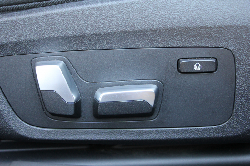 BMW 3シリーズ 330i Mｽﾎﾟｰﾂ ﾌｧｽﾄﾄﾗｯｸ&ｲﾉﾍﾞｰｼｮﾝ&ｺﾝﾌｫｰﾄP 高出力 258馬力 ｱﾀﾞﾌﾟﾃｨﾌﾞMｻｽ Mｽﾎﾟｰﾂﾃﾞﾌ ﾚｰｻﾞｰﾗｲﾄ HUD ｼﾞｪｽﾁｬｰC 360度ｶﾒﾗ 電動ﾄﾗﾝｸ 19AW 追従ACC ｽﾃｱﾘﾝｸﾞｻﾎﾟｰﾄ Applecarplay ﾀｯﾁ画面HDDﾅﾋﾞ2年保証