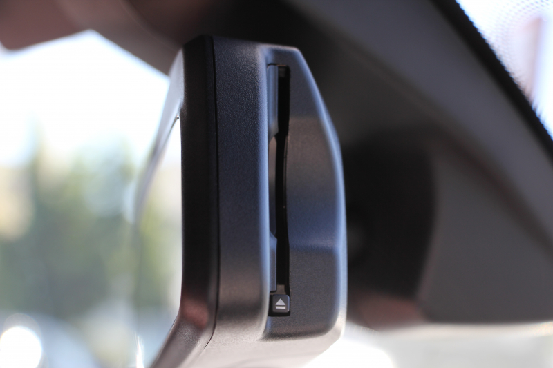 BMW 2シリーズ M240i ｸｰﾍﾟ後期 ﾌｪｲｽﾘﾌﾄ後 ﾋｰﾀｰ赤革 直6ﾀｰﾎﾞ340馬力 B58新ｴﾝｼﾞﾝ ｱﾀﾞﾌﾟﾃｨﾌﾞMｻｽ 追従ACC LEDﾍｯﾄﾞﾗｲﾄ&ﾃｰﾙ ﾀｯﾁ画面HDDﾅﾋﾞPｱｼｽﾄ 衝突軽減ﾌﾞﾚｰｷ 車線逸脱警告 歩行者警告 ﾊﾟﾄﾞﾙｼﾌﾄ ｽﾏｰﾄｷｰ 専用18AW&ﾌﾞﾚｰｷ 2年保証