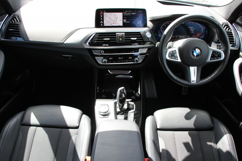 BMW X3 Xdrive20d Mｽﾎﾟｰﾂ 変更後ｲﾝﾃﾘｱ BMWﾗｲﾌﾞｺｯｸﾋﾟｯﾄ Applecarplay 新iﾄﾞﾗｲﾌﾞHDDﾅﾋﾞﾘｱｼｰﾄ可倒調整 HUD 追従ACC ｽﾃｱｻﾎﾟｰﾄ LEDﾍｯﾄﾞﾗｲﾄ ｵｰﾄﾊｲﾋﾞｰﾑ 360度ｶﾒﾗ ｵﾌﾟｼｮﾝ20AW ｼｰﾄﾋｰﾀｰ 電動ﾄﾗﾝｸ ﾊﾟﾄﾞﾙｼﾌﾄ ｽﾏｰﾄｷｰ 2年保証