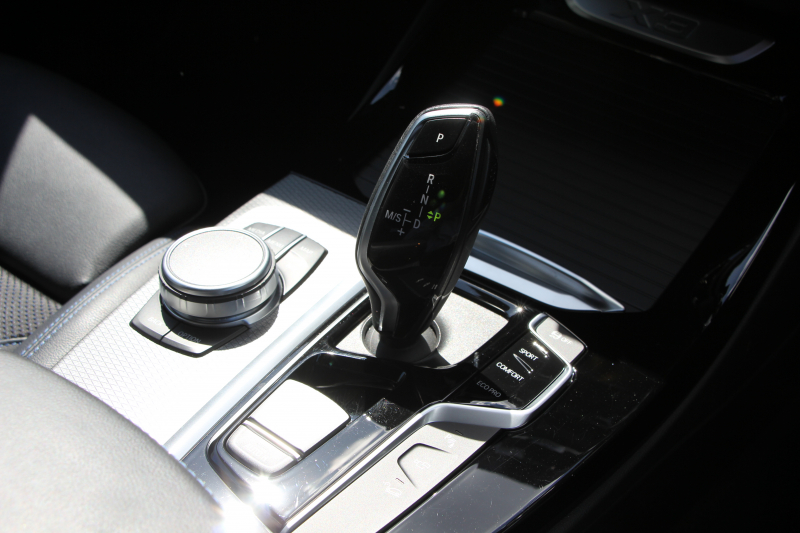 BMW X3 Xdrive20d Mｽﾎﾟｰﾂ 変更後ｲﾝﾃﾘｱ BMWﾗｲﾌﾞｺｯｸﾋﾟｯﾄ Applecarplay 新iﾄﾞﾗｲﾌﾞHDDﾅﾋﾞﾘｱｼｰﾄ可倒調整 HUD 追従ACC ｽﾃｱｻﾎﾟｰﾄ LEDﾍｯﾄﾞﾗｲﾄ ｵｰﾄﾊｲﾋﾞｰﾑ 360度ｶﾒﾗ ｵﾌﾟｼｮﾝ20AW ｼｰﾄﾋｰﾀｰ 電動ﾄﾗﾝｸ ﾊﾟﾄﾞﾙｼﾌﾄ ｽﾏｰﾄｷｰ 2年保証