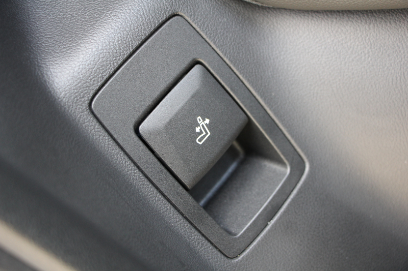 BMW X3 Xdrive20d Mｽﾎﾟｰﾂ 変更後ｲﾝﾃﾘｱ BMWﾗｲﾌﾞｺｯｸﾋﾟｯﾄ Applecarplay 新iﾄﾞﾗｲﾌﾞHDDﾅﾋﾞﾘｱｼｰﾄ可倒調整 HUD 追従ACC ｽﾃｱｻﾎﾟｰﾄ LEDﾍｯﾄﾞﾗｲﾄ ｵｰﾄﾊｲﾋﾞｰﾑ 360度ｶﾒﾗ ｵﾌﾟｼｮﾝ20AW ｼｰﾄﾋｰﾀｰ 電動ﾄﾗﾝｸ ﾊﾟﾄﾞﾙｼﾌﾄ ｽﾏｰﾄｷｰ 2年保証