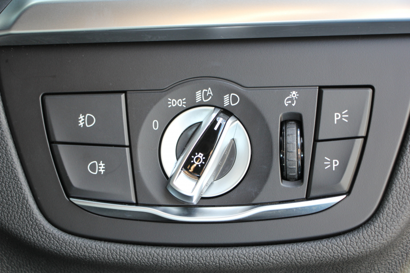 BMW X3 Xdrive20d Mｽﾎﾟｰﾂ 変更後ｲﾝﾃﾘｱ BMWﾗｲﾌﾞｺｯｸﾋﾟｯﾄ Applecarplay 新iﾄﾞﾗｲﾌﾞHDDﾅﾋﾞﾘｱｼｰﾄ可倒調整 HUD 追従ACC ｽﾃｱｻﾎﾟｰﾄ LEDﾍｯﾄﾞﾗｲﾄ ｵｰﾄﾊｲﾋﾞｰﾑ 360度ｶﾒﾗ ｵﾌﾟｼｮﾝ20AW ｼｰﾄﾋｰﾀｰ 電動ﾄﾗﾝｸ ﾊﾟﾄﾞﾙｼﾌﾄ ｽﾏｰﾄｷｰ 2年保証