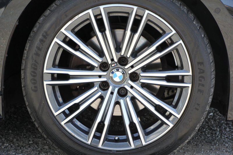 BMW 3シリーズ 320d Xdrive ﾂｰﾘﾝｸﾞMｽﾎﾟｰﾂ ﾊｲﾗｲﾝ ｺﾝﾌｫｰﾄP 4WD ｺﾆｬｯｸﾚｻﾞｰ ｼｰﾄﾋｰﾀｰ ﾗﾝﾊﾞｰｻﾎﾟｰﾄ Pｱｼｽﾄﾌﾟﾗｽ 360度ｶﾒﾗ 追従ACC ｽﾃｱﾘﾝｸﾞｻﾎﾟｰﾄ BMWﾗｲﾌﾞｺｯｸﾋﾟｯﾄﾞﾀｯﾁﾊﾟﾈﾙ対応新HDDﾅﾋﾞApplecarplay 電動ﾄﾗﾝｸ ｻﾃﾝﾓｰﾙ&ﾙｰﾌﾚｰﾙ 2年保証