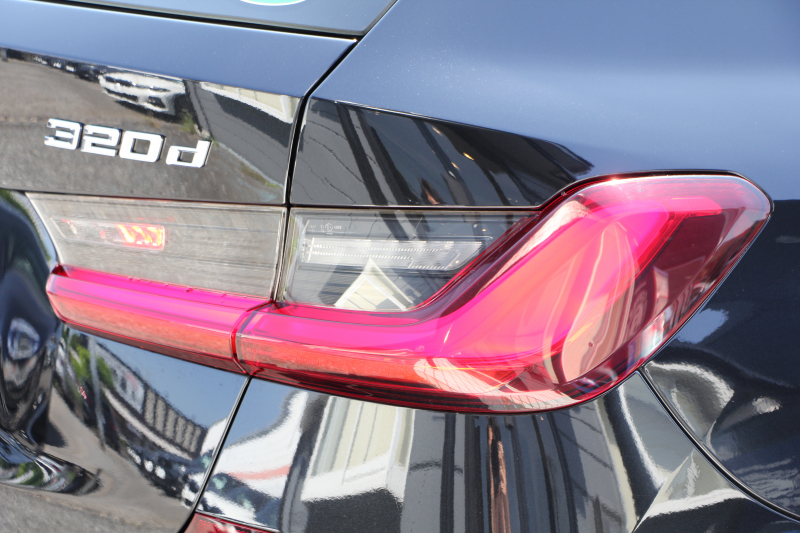 BMW 3シリーズ 320d Xdrive ﾂｰﾘﾝｸﾞMｽﾎﾟｰﾂ ﾊｲﾗｲﾝ ｺﾝﾌｫｰﾄP 4WD ｺﾆｬｯｸﾚｻﾞｰ ｼｰﾄﾋｰﾀｰ ﾗﾝﾊﾞｰｻﾎﾟｰﾄ Pｱｼｽﾄﾌﾟﾗｽ 360度ｶﾒﾗ 追従ACC ｽﾃｱﾘﾝｸﾞｻﾎﾟｰﾄ BMWﾗｲﾌﾞｺｯｸﾋﾟｯﾄﾞﾀｯﾁﾊﾟﾈﾙ対応新HDDﾅﾋﾞApplecarplay 電動ﾄﾗﾝｸ ｻﾃﾝﾓｰﾙ&ﾙｰﾌﾚｰﾙ 2年保証