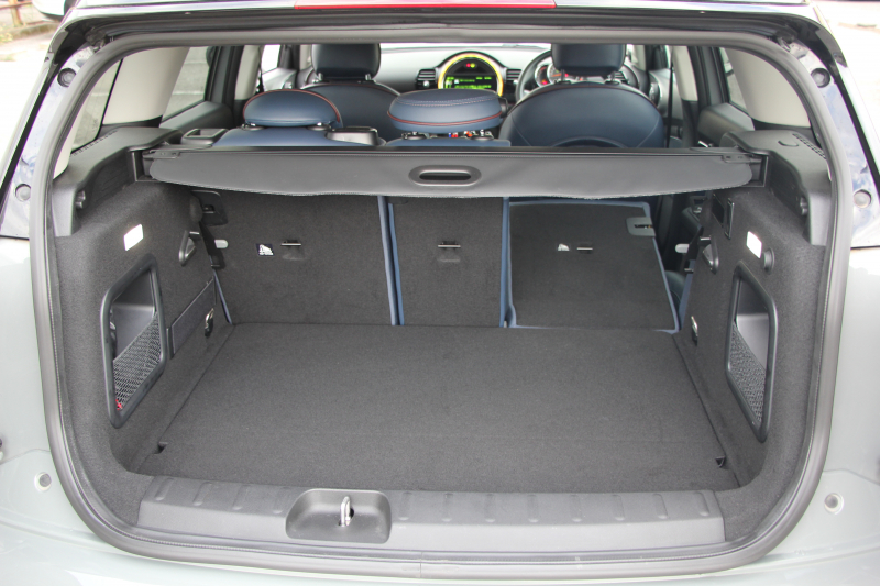 MINI(ミニ) ミニクラブマン ｸｰﾊﾟｰS 192馬力 8速AT ｲﾝﾃﾞｨｺﾞﾌﾞﾙｰﾚｻﾞｰ 追従ACC LEDﾍｯﾄﾞﾗｲﾄ&ﾌｫｸﾞ衝突軽減ﾌﾞﾚｰｷ 歩行者警告 ﾊｰﾏﾝｶｰﾄﾞﾝｻｳﾝﾄﾞｻﾝﾌﾟﾛﾃｸｼｮﾝｶﾞﾗｽ ｽﾏｰﾄｷｰ 純正HDDﾅﾋﾞBluetooth接続 Pｱｼｽﾄ MINIﾄﾞﾗｲﾋﾞﾝｸﾞﾓｰﾄﾞｴｷｻｲﾄﾒﾝﾄP BILSTEIN車高調 2年保証