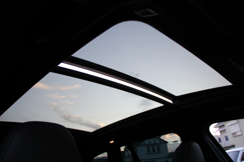 BMW Mシリーズ X3 ｺﾝﾍﾟﾃｨｼｮﾝ 4WD 510馬力 受注生産OPﾊﾟﾉﾗﾏｻﾝR ﾒﾘﾉﾌﾞﾗｯｸﾚｻﾞｰ 全ﾋｰﾀｰ ｱｸﾃｨﾌﾞﾍﾞﾝﾁﾚｰｼｮﾝ 8速ATﾄﾞﾗｲﾌﾞﾛｼﾞｯｸ ﾊｰﾏﾝｶｰﾄﾞﾝ HUD Mｽﾎﾟｰﾂｴｸﾞｿﾞｰｽﾄ 追従ACC HUD ﾃﾞｨｽﾌﾟﾚｲｷ- ｼﾞｪｽﾁｬｰC ﾘｱｼｰﾄ可倒調整 LEDﾍｯﾄﾞﾗｲﾄ 2年保証