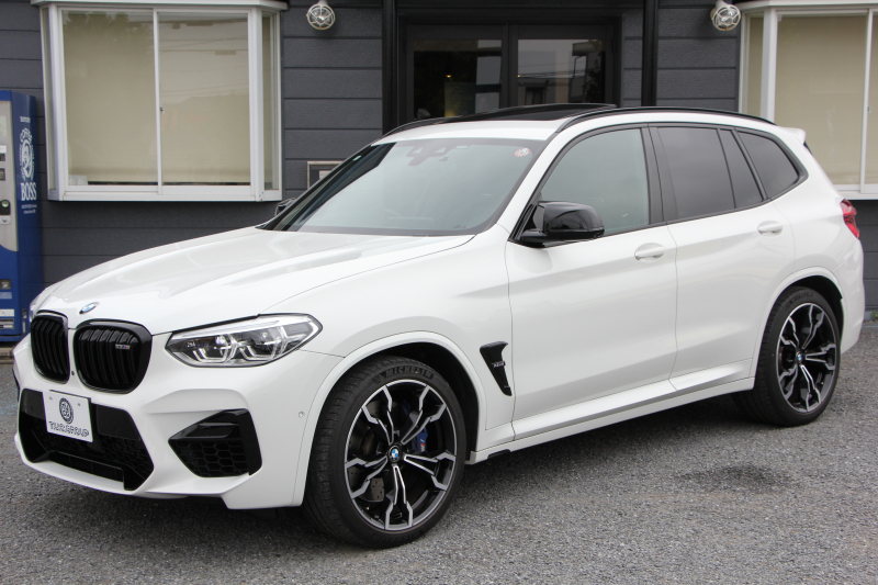 BMW Mシリーズ X3 ｺﾝﾍﾟﾃｨｼｮﾝ 4WD 510馬力 受注生産OPﾊﾟﾉﾗﾏｻﾝR ﾒﾘﾉﾌﾞﾗｯｸﾚｻﾞｰ 全ﾋｰﾀｰ ｱｸﾃｨﾌﾞﾍﾞﾝﾁﾚｰｼｮﾝ 8速ATﾄﾞﾗｲﾌﾞﾛｼﾞｯｸ ﾊｰﾏﾝｶｰﾄﾞﾝ HUD Mｽﾎﾟｰﾂｴｸﾞｿﾞｰｽﾄ 追従ACC HUD ﾃﾞｨｽﾌﾟﾚｲｷ- ｼﾞｪｽﾁｬｰC ﾘｱｼｰﾄ可倒調整 LEDﾍｯﾄﾞﾗｲﾄ 2年保証