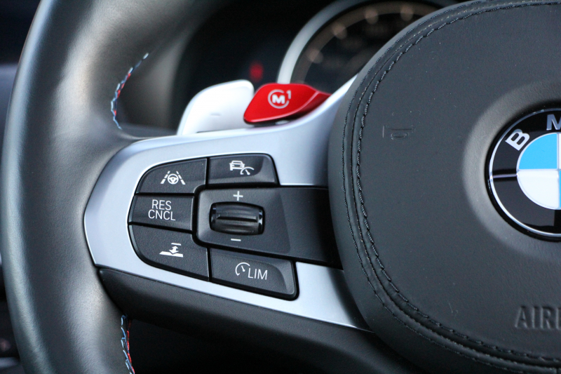 BMW Mシリーズ X3 ｺﾝﾍﾟﾃｨｼｮﾝ 4WD 510馬力 受注生産OPﾊﾟﾉﾗﾏｻﾝR ﾒﾘﾉﾌﾞﾗｯｸﾚｻﾞｰ 全ﾋｰﾀｰ ｱｸﾃｨﾌﾞﾍﾞﾝﾁﾚｰｼｮﾝ 8速ATﾄﾞﾗｲﾌﾞﾛｼﾞｯｸ ﾊｰﾏﾝｶｰﾄﾞﾝ HUD Mｽﾎﾟｰﾂｴｸﾞｿﾞｰｽﾄ 追従ACC HUD ﾃﾞｨｽﾌﾟﾚｲｷ- ｼﾞｪｽﾁｬｰC ﾘｱｼｰﾄ可倒調整 LEDﾍｯﾄﾞﾗｲﾄ 2年保証