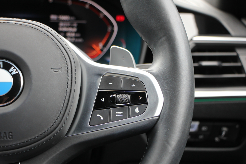 BMW 3シリーズ 320d Xdrive Mｽﾎﾟｰﾂ ｺﾝﾌｫｰﾄP 4WD 1ｵ-ﾅ Pｱｼｽﾄﾌﾟﾗｽ 360度ｶﾒﾗ BMWﾗｲﾌﾞｺｯｸﾋﾟｯﾄﾞﾀｯﾁ画面ﾅﾋﾞApplecarplay対応 ﾜｲﾔﾚｽ充電 LEDﾍｯﾄﾞﾗｲﾄ ｵｰﾄﾊｲﾋﾞｰﾑ 追従ACC ｽﾃｱﾘﾝｸﾞｻﾎﾟｰﾄ ﾚｰﾝﾁｪﾝｼﾞ警告 ｼｰﾄﾋｰﾀｰ 2年保証