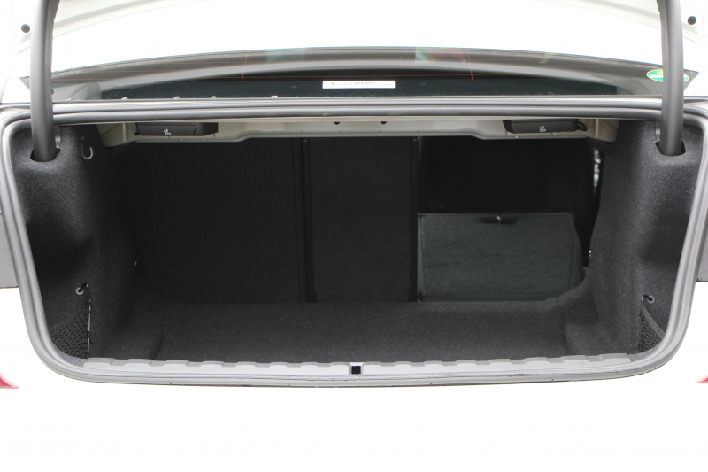 BMW 3シリーズ 320d Xdrive Mｽﾎﾟｰﾂ ｺﾝﾌｫｰﾄP 4WD 1ｵ-ﾅ Pｱｼｽﾄﾌﾟﾗｽ 360度ｶﾒﾗ BMWﾗｲﾌﾞｺｯｸﾋﾟｯﾄﾞﾀｯﾁ画面ﾅﾋﾞApplecarplay対応 ﾜｲﾔﾚｽ充電 LEDﾍｯﾄﾞﾗｲﾄ ｵｰﾄﾊｲﾋﾞｰﾑ 追従ACC ｽﾃｱﾘﾝｸﾞｻﾎﾟｰﾄ ﾚｰﾝﾁｪﾝｼﾞ警告 ｼｰﾄﾋｰﾀｰ 2年保証