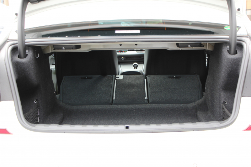 BMW 3シリーズ 320d Xdrive Mｽﾎﾟｰﾂ ｺﾝﾌｫｰﾄP 4WD 1ｵ-ﾅ Pｱｼｽﾄﾌﾟﾗｽ 360度ｶﾒﾗ BMWﾗｲﾌﾞｺｯｸﾋﾟｯﾄﾞﾀｯﾁ画面ﾅﾋﾞApplecarplay対応 ﾜｲﾔﾚｽ充電 LEDﾍｯﾄﾞﾗｲﾄ ｵｰﾄﾊｲﾋﾞｰﾑ 追従ACC ｽﾃｱﾘﾝｸﾞｻﾎﾟｰﾄ ﾚｰﾝﾁｪﾝｼﾞ警告 ｼｰﾄﾋｰﾀｰ 2年保証