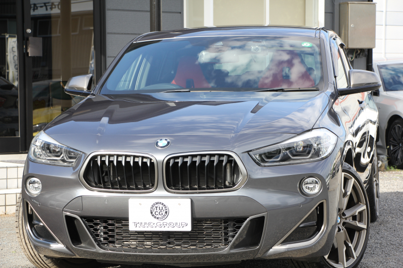 BMW X2 M35i ｺﾝﾌｫｰﾄP 4WD 306馬力 ﾏｸﾞﾏﾚｯﾄﾞﾚｻﾞｰ Mｽﾎﾟｰﾂｼｰﾄ ｼｰﾄﾋｰﾀｰ ｵﾌﾟｼｮﾝ20AW 追従ACC HUD LEDﾍｯﾄﾞﾗｲﾄ 電動ﾄﾗﾝｸ Pｱｼｽﾄ Mｽﾎﾟｰﾂﾌﾞﾚｰｷ Mﾘｱｽﾎﾟｲﾗｰ 専用ﾃﾞﾌ ﾀｯﾁ画面HDDﾅﾋﾞBluetooth接続 ﾊﾟﾄﾞﾙｼﾌﾄ 2年保証