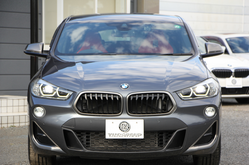 BMW X2 M35i ｺﾝﾌｫｰﾄP 4WD 306馬力 ﾏｸﾞﾏﾚｯﾄﾞﾚｻﾞｰ Mｽﾎﾟｰﾂｼｰﾄ ｼｰﾄﾋｰﾀｰ ｵﾌﾟｼｮﾝ20AW 追従ACC HUD LEDﾍｯﾄﾞﾗｲﾄ 電動ﾄﾗﾝｸ Pｱｼｽﾄ Mｽﾎﾟｰﾂﾌﾞﾚｰｷ Mﾘｱｽﾎﾟｲﾗｰ 専用ﾃﾞﾌ ﾀｯﾁ画面HDDﾅﾋﾞBluetooth接続 ﾊﾟﾄﾞﾙｼﾌﾄ 2年保証