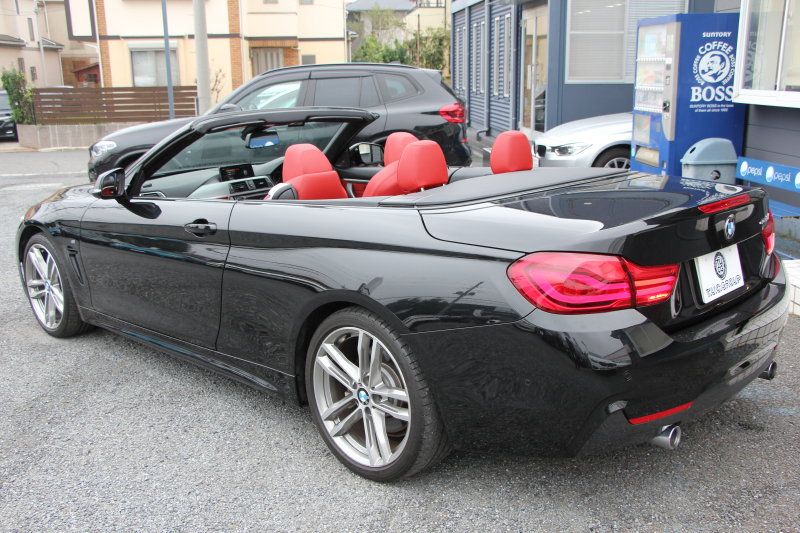 BMW 4シリーズ 440i ｶﾌﾞﾘｵﾚ Mｽﾎﾟｰﾂ ﾌﾟﾗｽP 後期 ﾌｪｲｽﾘﾌﾄ後 ﾋｰﾀｰ赤革 B58新ｴﾝｼﾞﾝ 326馬力 HUD 追従ACC ﾚｰﾝﾁｪﾝｼﾞ警告 ﾊｰﾏﾝｶｰﾄﾞﾝｻﾗｳﾝﾄﾞ19AW ﾀｯﾁ画面HDDﾅﾋﾞTV LEDﾍｯﾄﾞﾗｲﾄ＆ﾃｰﾙ TOPﾋﾞｭｰｶﾒﾗ Pｱｼｽﾄ 衝突軽減ﾌﾞﾚｰｷ 2年保証
