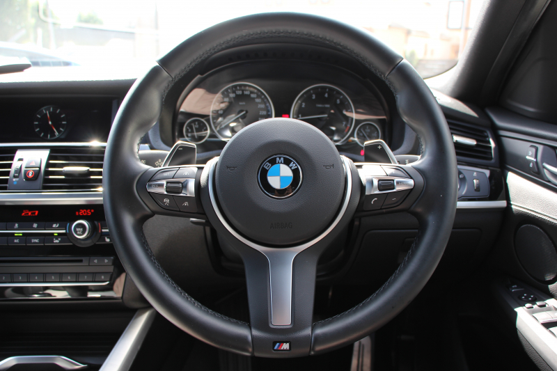 BMW X4 XDrive28i Mｽﾎﾟｰﾂ 最終ﾓﾃﾞﾙ ﾋｰﾀｰ黒革 追従ACC ﾚｰﾝﾁｪﾝｼﾞ警告 新HDDﾅﾋﾞTV ｵﾌﾟｼｮﾝ20AW 新ﾃﾞｻﾞｲﾝｽﾃｱﾘﾝｸﾞLEDﾍｯﾄﾞﾗｲﾄ&ﾌｫｸﾞ360度ｶﾒﾗ 電動ﾄﾗﾝｸ 衝突軽減ﾌﾞﾚｰｷ 車線逸脱警告 歩行者警告 245馬力 2年保証