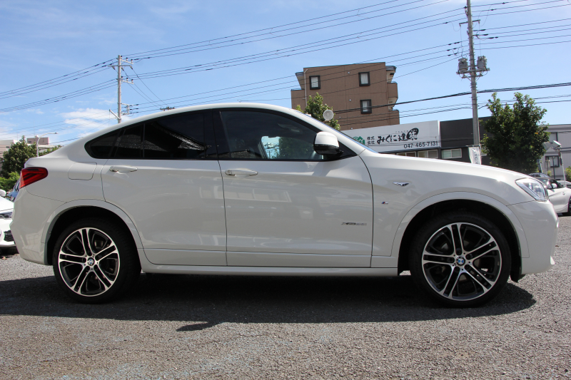 BMW X4 XDrive28i Mｽﾎﾟｰﾂ 最終ﾓﾃﾞﾙ ﾋｰﾀｰ黒革 追従ACC ﾚｰﾝﾁｪﾝｼﾞ警告 新HDDﾅﾋﾞTV ｵﾌﾟｼｮﾝ20AW 新ﾃﾞｻﾞｲﾝｽﾃｱﾘﾝｸﾞLEDﾍｯﾄﾞﾗｲﾄ&ﾌｫｸﾞ360度ｶﾒﾗ 電動ﾄﾗﾝｸ 衝突軽減ﾌﾞﾚｰｷ 車線逸脱警告 歩行者警告 245馬力 2年保証